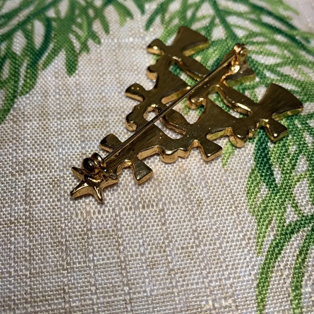 Vtg Angels Christmas Tree Brooch Red Green Enamel Gold Tone Rhinestones